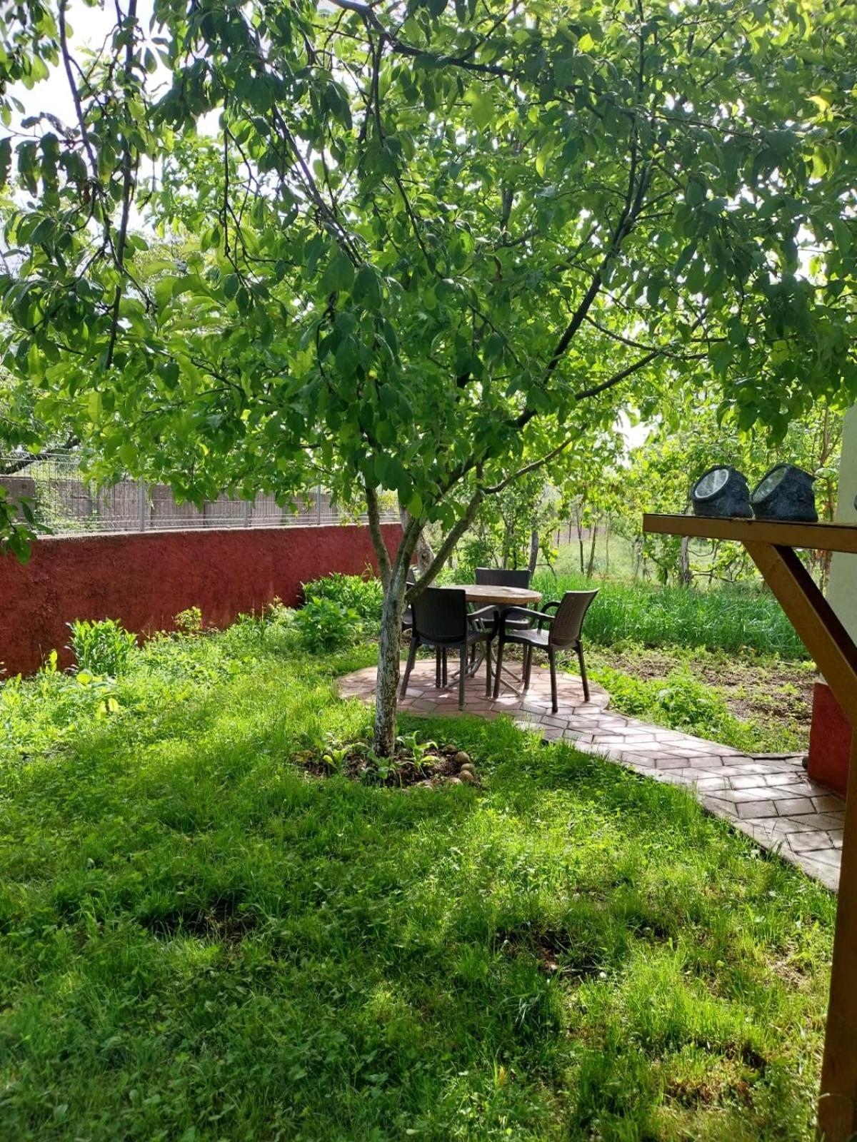 Riza Guest House Puke Exterior foto
